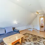 Haus Kormoran, Nr 8 *